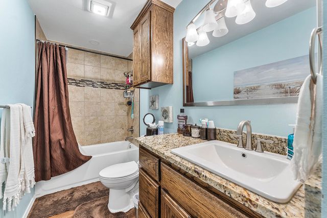 61 Walney Drive, Bella Vista, AR 72715