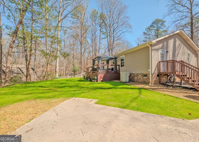 272 Lakeside Trail, Martin, GA 30557
