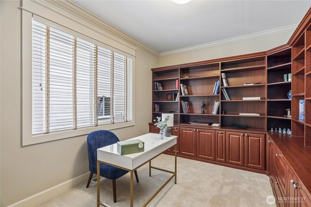 11815 157th Avenue NE, Redmond, WA 98052