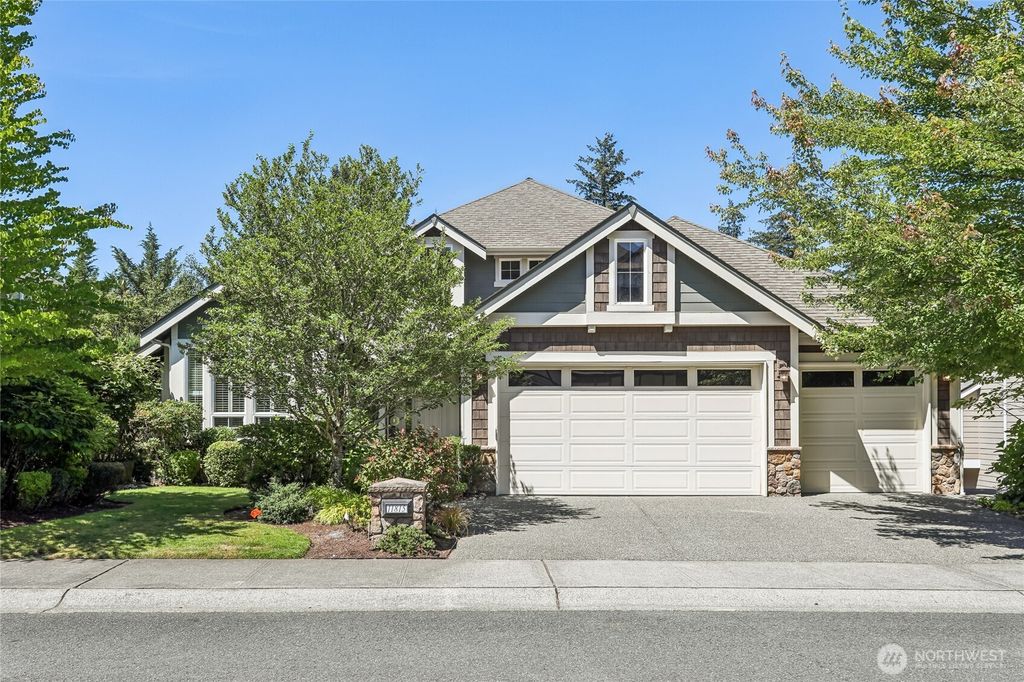 11815 157th Avenue NE, Redmond, WA 98052