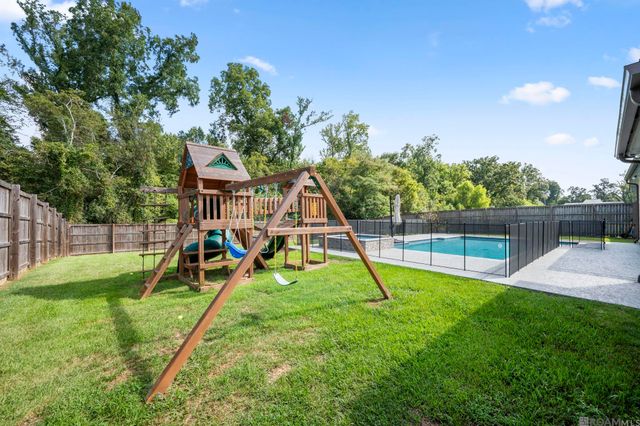 36392 Westin Ridge Dr, Geismar, LA 70734