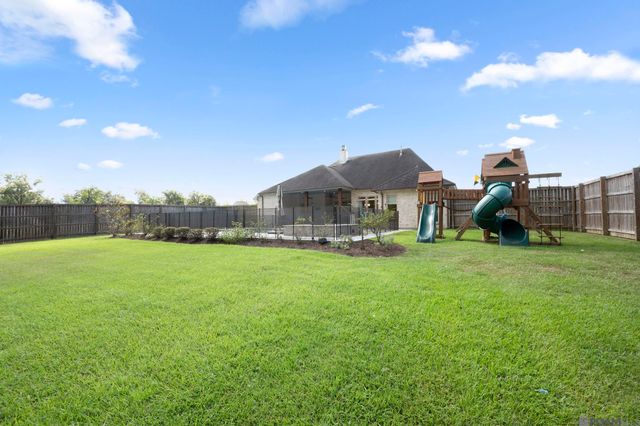 36392 Westin Ridge Dr, Geismar, LA 70734