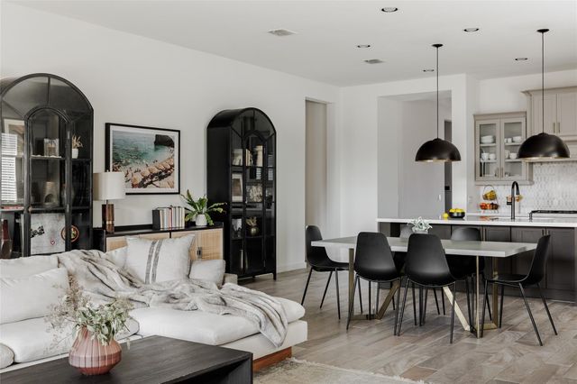 8013 Bestride BND, Austin, TX 78744