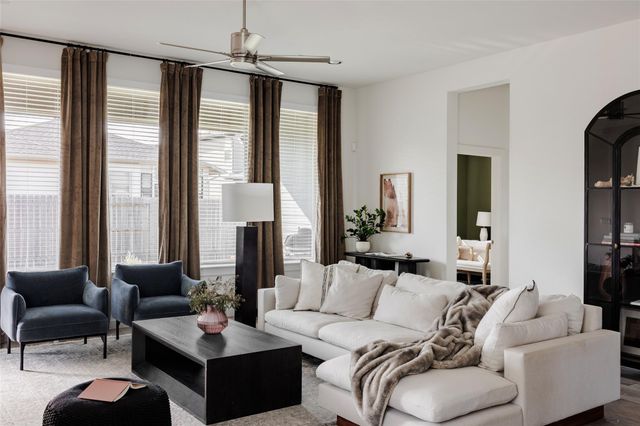 8013 Bestride BND, Austin, TX 78744