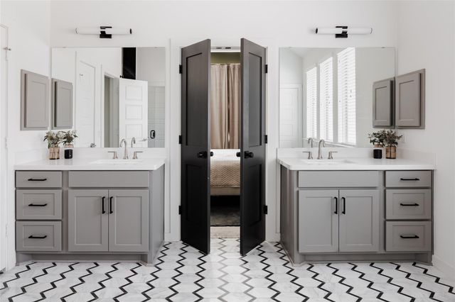 8013 Bestride BND, Austin, TX 78744