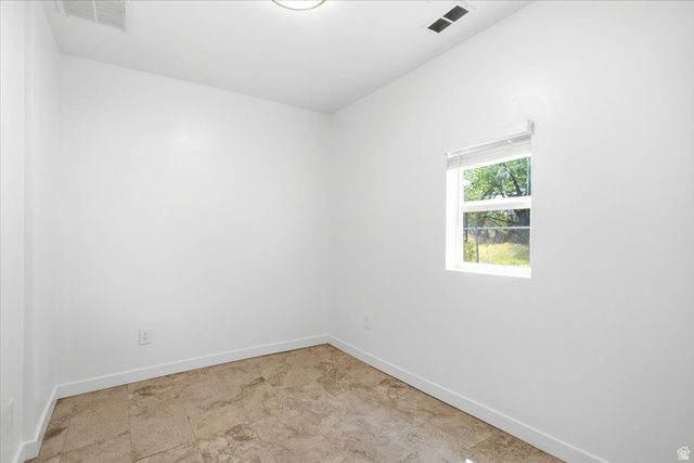 543 W LAKE ST, Ogden, UT 84401
