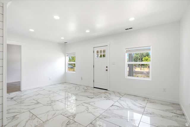 543 W LAKE ST, Ogden, UT 84401