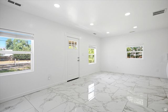 543 W LAKE ST, Ogden, UT 84401