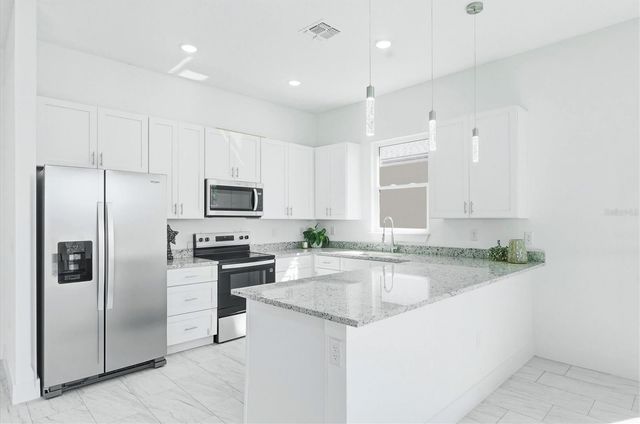 187 SESAME ROAD E, Rotonda West, FL 33947