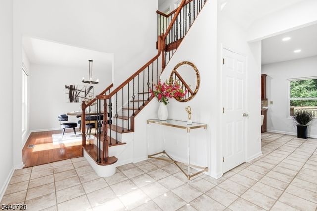 9 Stirrup Way 9, Franklin Twp., NJ 08540