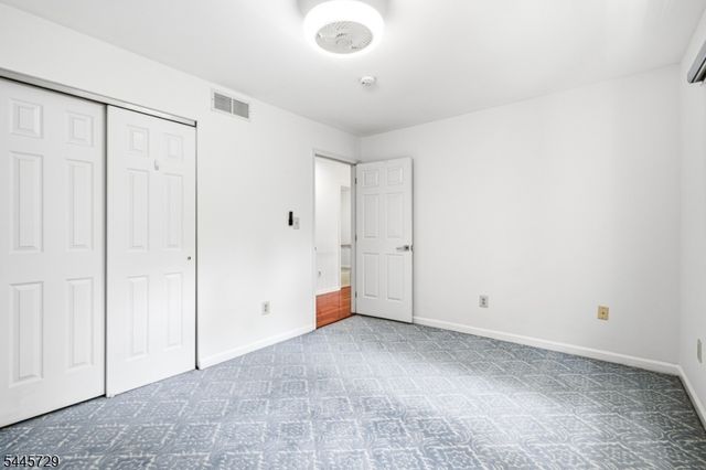 9 Stirrup Way 9, Franklin Twp., NJ 08540