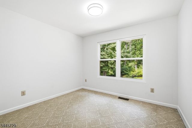 9 Stirrup Way 9, Franklin Twp., NJ 08540