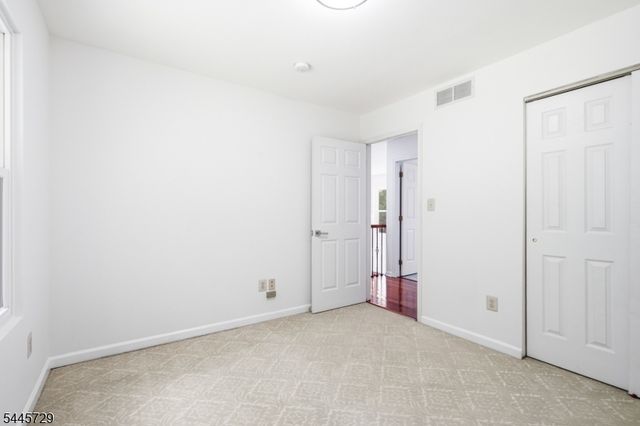 9 Stirrup Way 9, Franklin Twp., NJ 08540