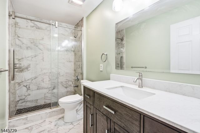 9 Stirrup Way 9, Franklin Twp., NJ 08540