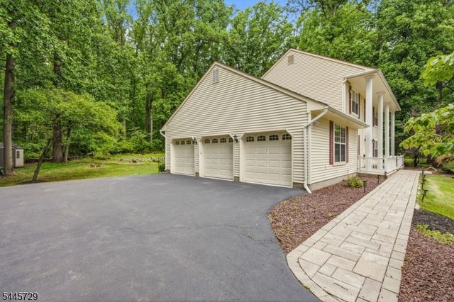 9 Stirrup Way 9, Franklin Twp., NJ 08540