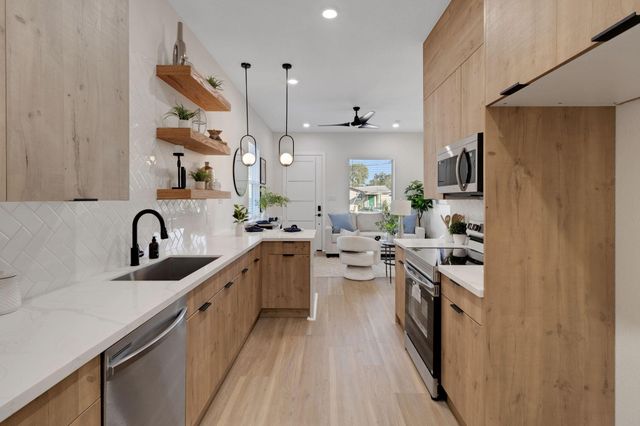 7962 Ethel Street A, Houston, TX 77028