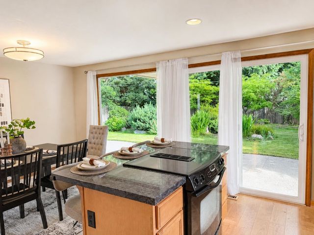 2642 E 38TH Ave, Spokane, WA 99223