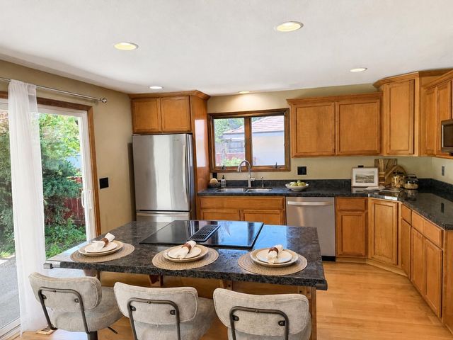 2642 E 38TH Ave, Spokane, WA 99223