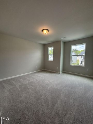 525 Hanover Shore Lane, Raleigh, NC 27610