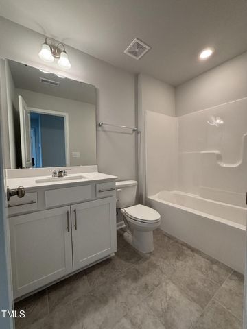 525 Hanover Shore Lane, Raleigh, NC 27610