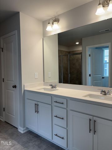 525 Hanover Shore Lane, Raleigh, NC 27610