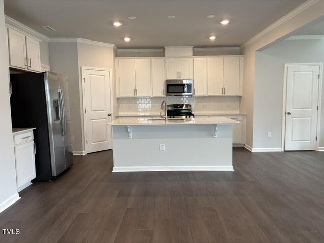 525 Hanover Shore Lane, Raleigh, NC 27610