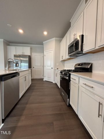 525 Hanover Shore Lane, Raleigh, NC 27610