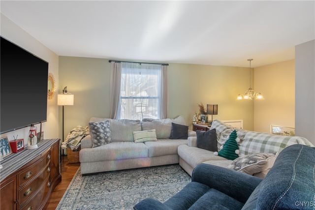 117 Finwood Drive, Van Buren, NY 13027