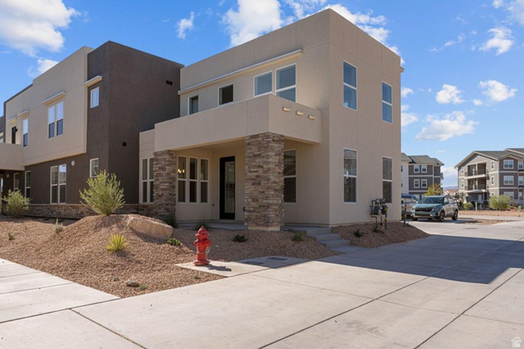 523 W OLIVE LN, St. George, UT 84790