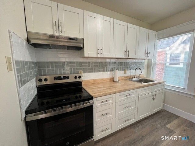 1946 Chapel Street 2nd Floor, New Haven, CT 06515