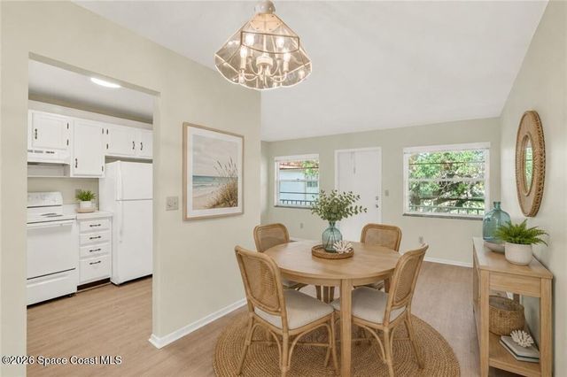 16 Vista Palm Lane 204, Vero Beach, FL 32962
