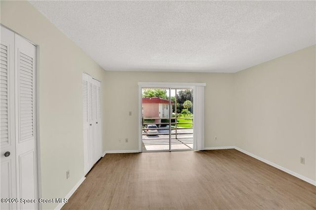 16 Vista Palm Lane 204, Vero Beach, FL 32962