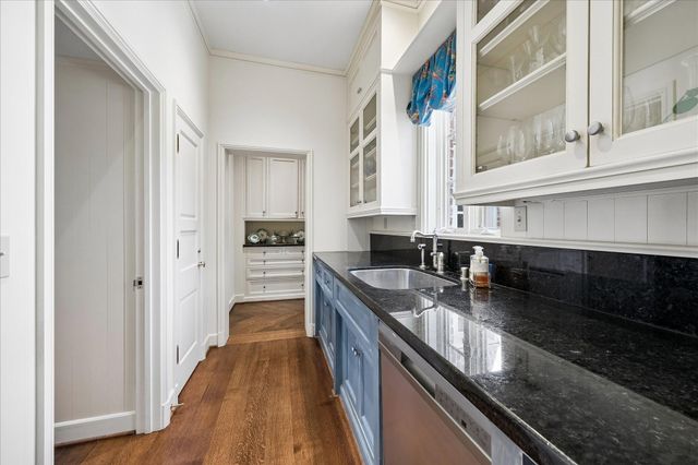 3467 Ella Lee Lane, Houston, TX 77027