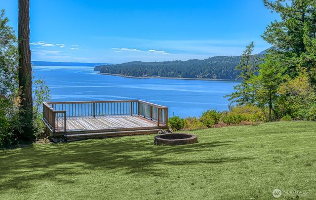 241 Gustavson Road, Quilcene, WA 98376