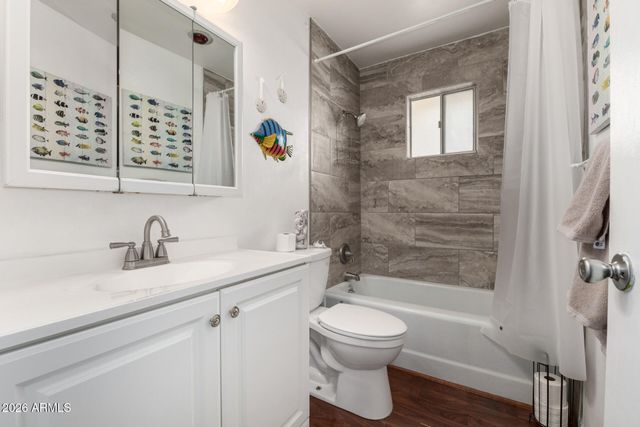 6522 E ADOBE Road, Mesa, AZ 85205