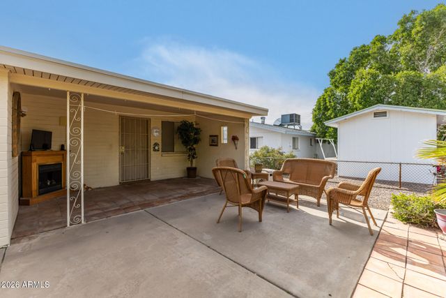 6522 E ADOBE Road, Mesa, AZ 85205