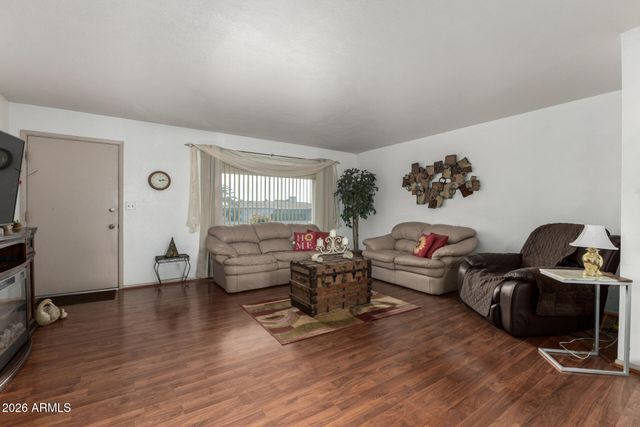 6522 E ADOBE Road, Mesa, AZ 85205