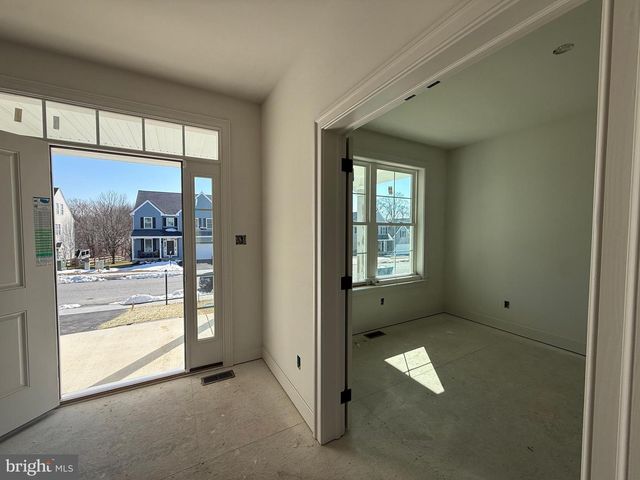 253 BEAUMONT DR, Oxford, PA 19363