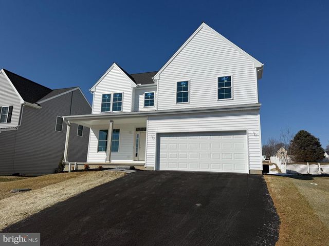 253 BEAUMONT DR, Oxford, PA 19363