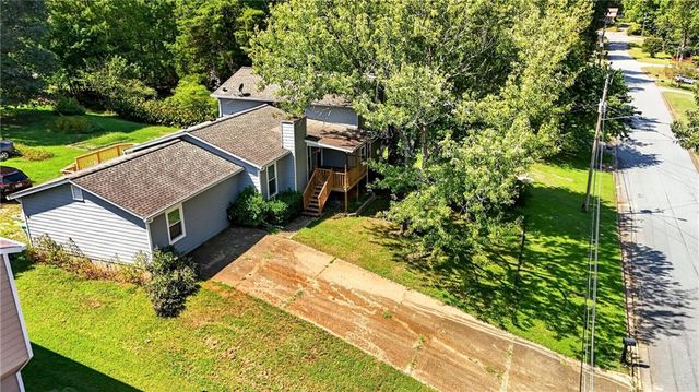 5147 Dekalb Way, Stone Mountain, GA 30087