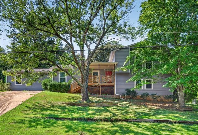 5147 Dekalb Way, Stone Mountain, GA 30087