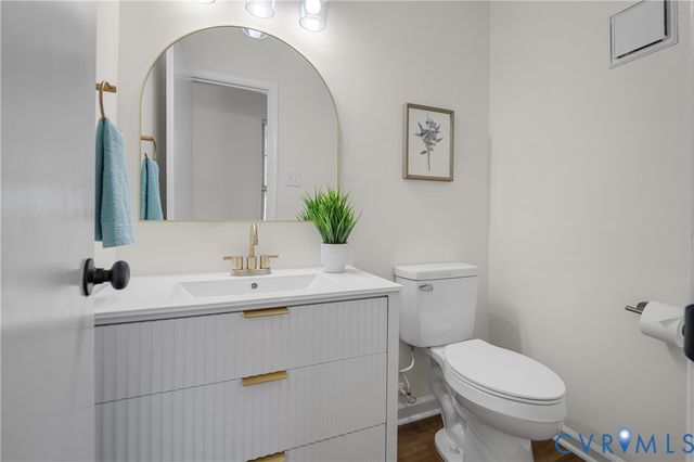401 Seven Pines Ct, Sandston, VA 23150