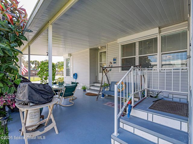 7648 Kyak Court Q16, Micco, FL 32976