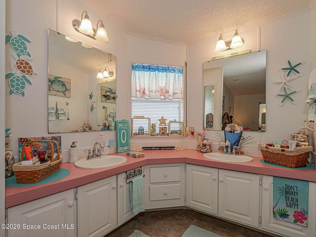 7648 Kyak Court Q16, Micco, FL 32976