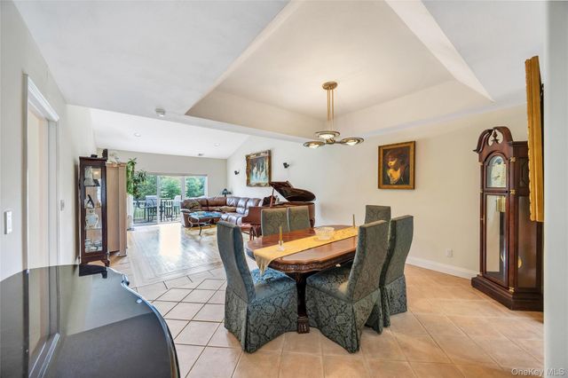 157 Windwatch Drive, Hauppauge, NY 11788