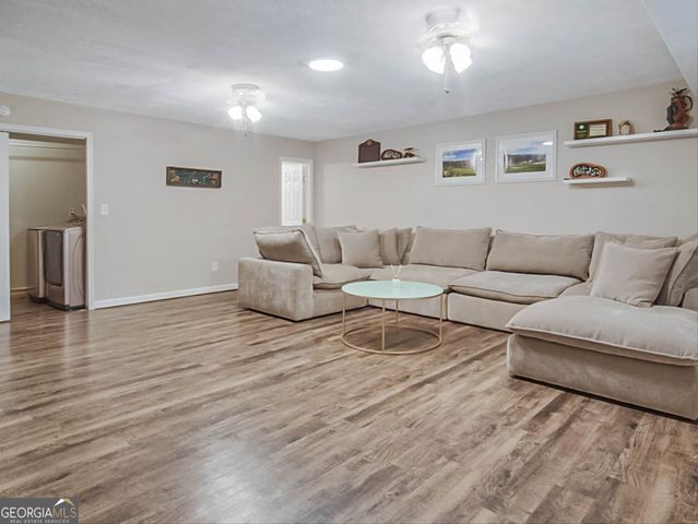 177 Country Mill Lane, Stockbridge, GA 30281