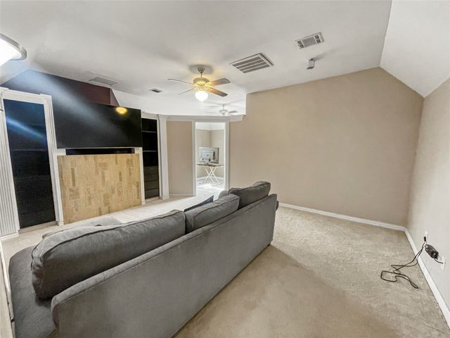 2123 Daniel Way, Carrollton, TX 75006