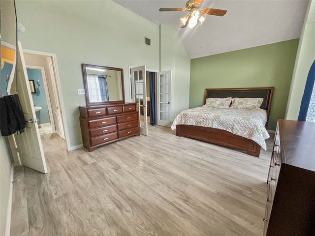 2123 Daniel Way, Carrollton, TX 75006