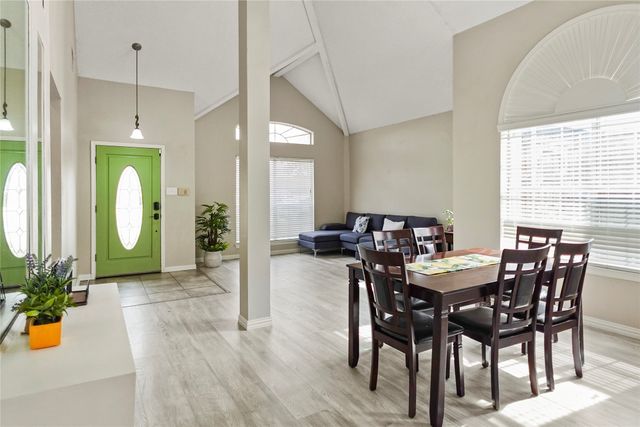 2123 Daniel Way, Carrollton, TX 75006