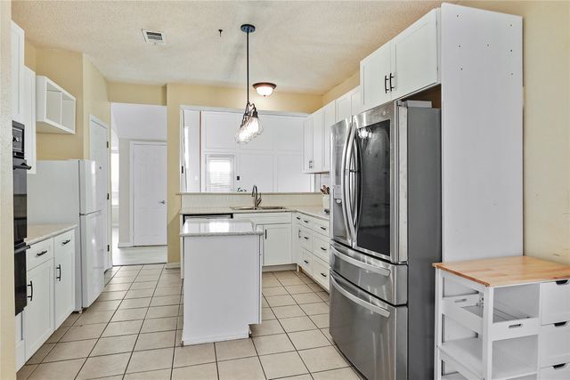 2123 Daniel Way, Carrollton, TX 75006